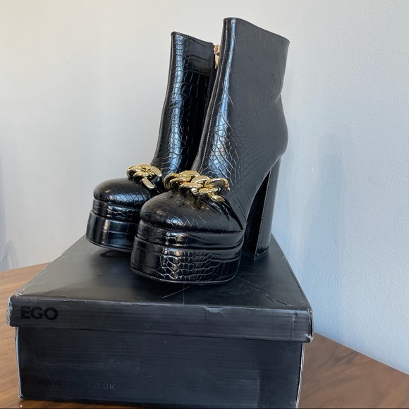 Ego Roxy Chain detail croc embossed black platform heeled boots - Picture 2 of 8